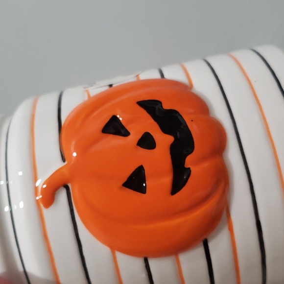 Hand Painted Ceramic Pumpkin Canister NWT - Picture 6 of 6